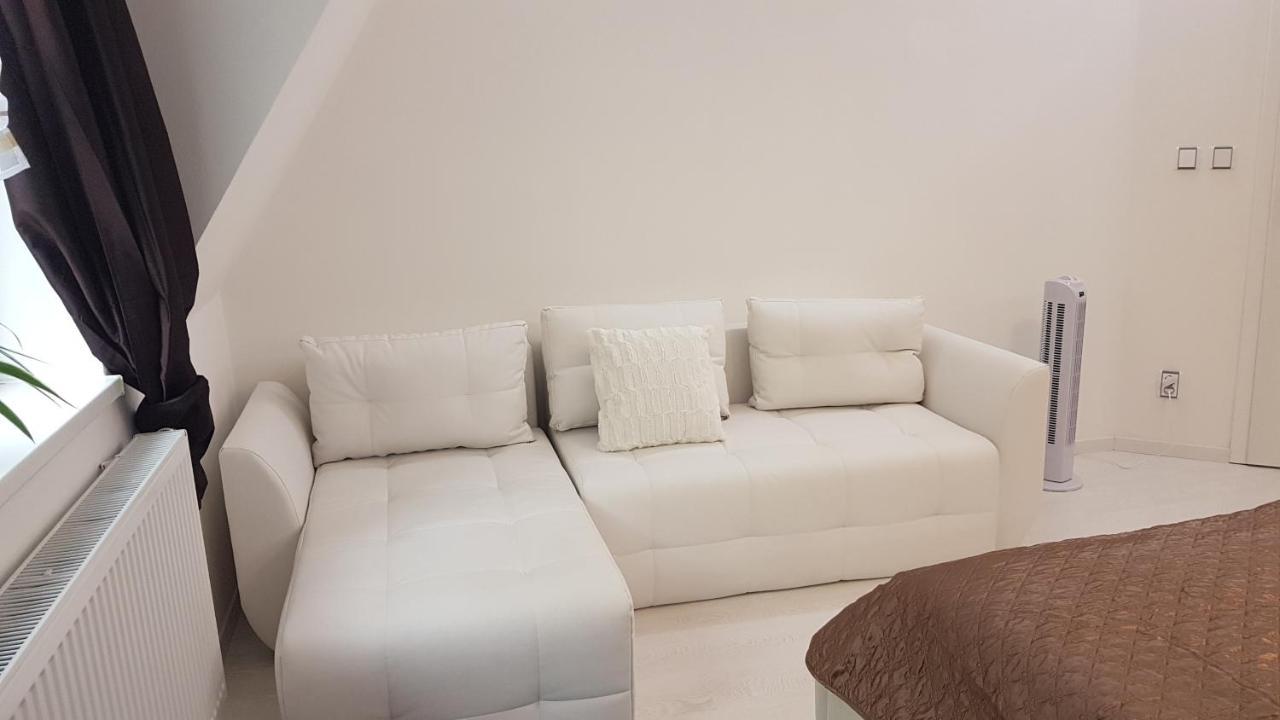 Apartmán Ambrosia Apartman Karlovy Vary Kültér fotó